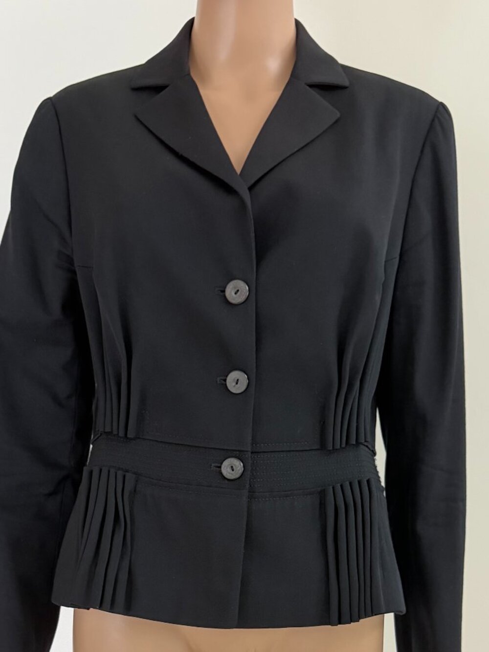 Carolina Herrera Black Elegant Blazer Made in Italy Size 14 Wool Blend
